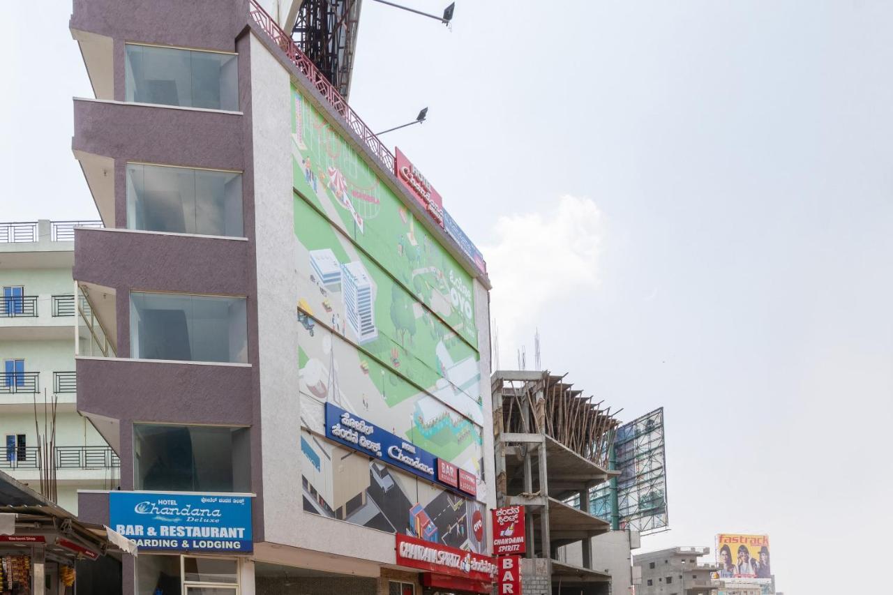 Oyo 16123 Chandana Deluxe Bangalore Ngoại thất bức ảnh